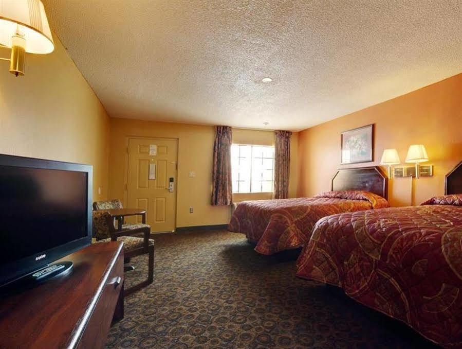 Americas Best Value Inn And Suites Гринвуд Экстерьер фото